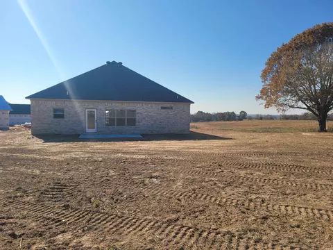 Exterior - 38 High Point Dr, Greenbrier, AR 72058 photo 10 of 21