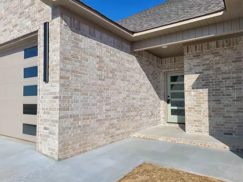 Exterior - 38 High Point Dr, Greenbrier, AR 72058 photo 5 of 21