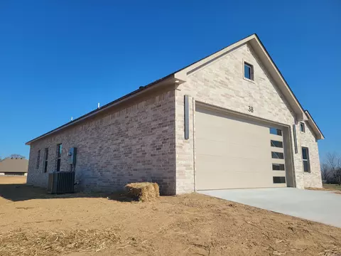 Exterior - 38 High Point Dr, Greenbrier, AR 72058 photo 3 of 21