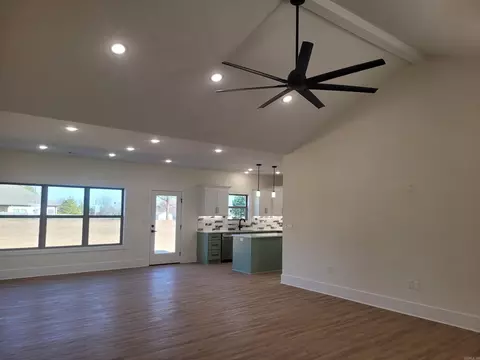 Living - 38 High Point Dr, Greenbrier, AR 72058 photo 1 of 4