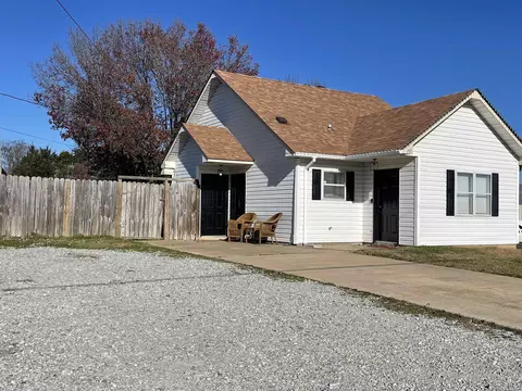 201 Lynn Ln, Imboden, AR 72434