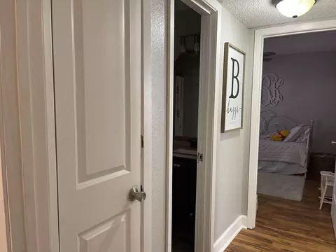 Entry Way - 201 Lynn Ln, Imboden, AR 72434 photo 1 of 2
