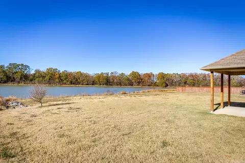 Exterior - 22 Heelstone Dr, Cabot, AR 72023 photo 6 of 6