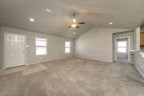 Living - 22 Heelstone Dr, Cabot, AR 72023 photo 2 of 4
