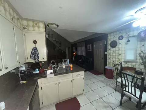 4205 Garland Ave, Pine Bluff, AR 71603 photo 9