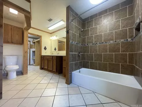 Bath - 296 Rogers Rd, Romance, AR 72136 photo 1 of 3