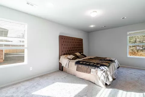 Bedroom - 6193 Saddle Hill Dr, Alexander, AR 72002 photo 1 of 5