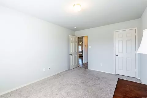 Bedroom - 6193 Saddle Hill Dr, Alexander, AR 72002 photo 5 of 5