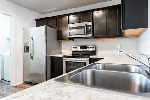 Kitchen - 6193 Saddle Hill Dr, Alexander, AR 72002 photo 2 of 3