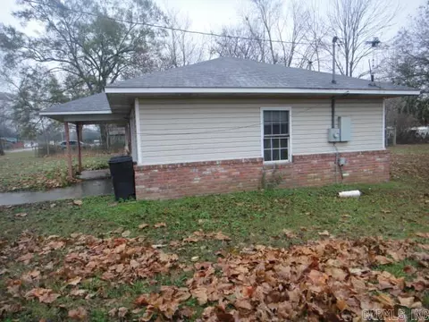 102 S Smith St, Mcrae, AR 72102 photo 3