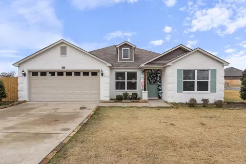 Exterior - 908 Greystone Blvd, Cabot, AR 72023 photo 1 of 6