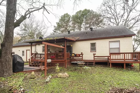 Exterior - 20 Sunny Gap Rd, Conway, AR 72032 photo 9 of 13