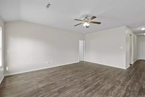 3216 Sage Grass Ln, Alexander, AR 72002 photo 6