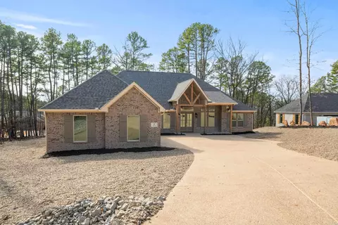 7 Loyola Way, Hot Springs Village, AR 71909