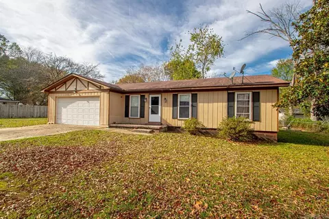 104 S Maple St, Bryant, AR 72022 photo 3