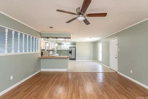 104 S Maple St, Bryant, AR 72022 photo 7