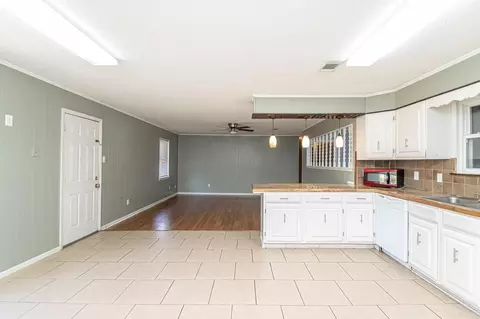 104 S Maple St, Bryant, AR 72022 photo 15