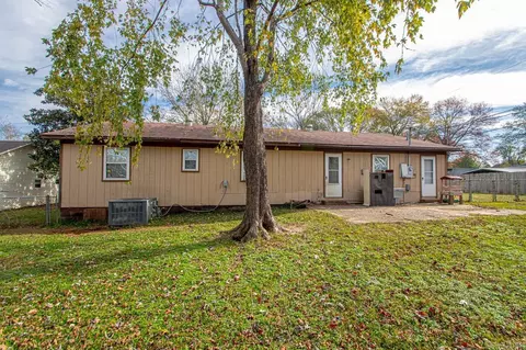 104 S Maple St, Bryant, AR 72022 photo 30