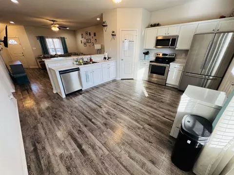 Kitchen - 36 Bobby Cir, Cabot, AR 72023 photo 2 of 5