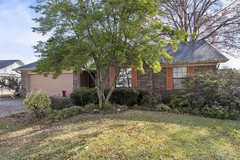 890 Heather Cir, Conway, AR 72034 photo 1