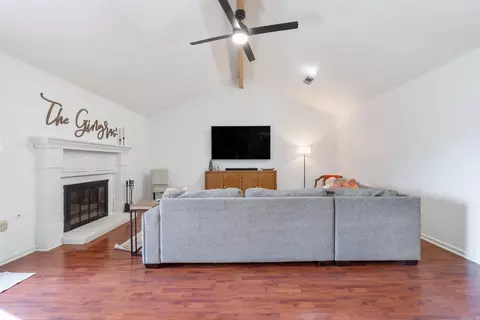 890 Heather Cir, Conway, AR 72034 photo 5