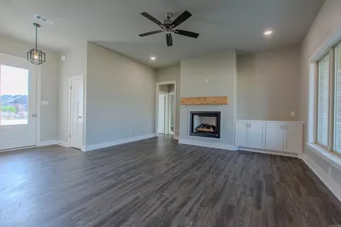 6013 Springwood Cir, Bryant, AR 72022 photo 8