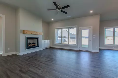 6013 Springwood Cir, Bryant, AR 72022 photo 5
