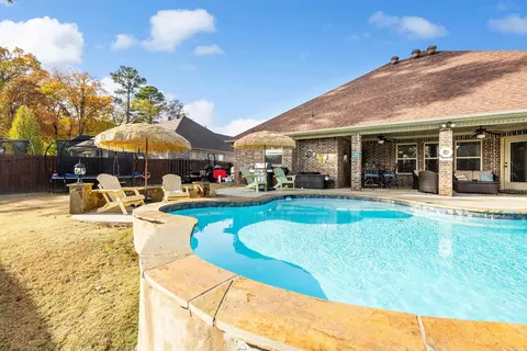 Exterior - 3024 Dapple Gray Rd, Benton, AR 72015 photo 15 of 18