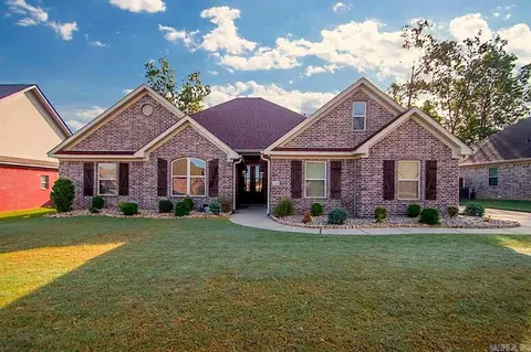 Exterior - 3024 Dapple Gray Rd, Benton, AR 72015 photo 1 of 18