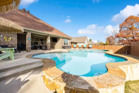 Exterior - 3024 Dapple Gray Rd, Benton, AR 72015 photo 2 of 18