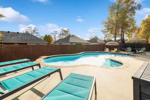 Exterior - 3024 Dapple Gray Rd, Benton, AR 72015 photo 12 of 18