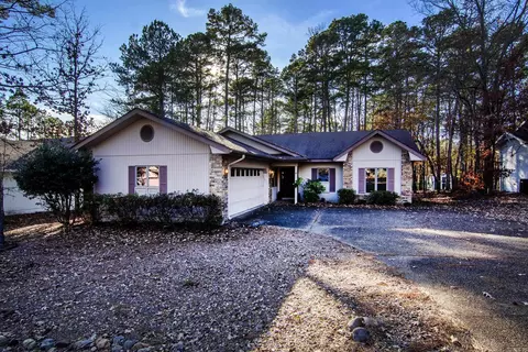 4 Playa Pl, Hot Springs Village, AR 71909