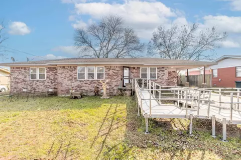 116 E Forbes Dr, Bald Knob, AR 72010 photo 1