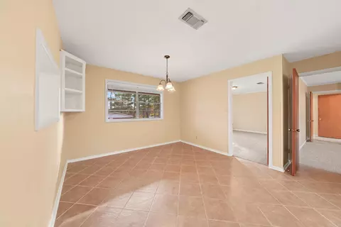 716 W Maple Ave, De Queen, AR 71832 photo 8