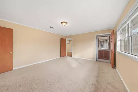 716 W Maple Ave, De Queen, AR 71832 photo 11