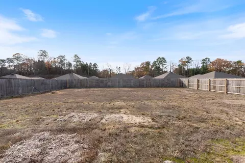 Exterior - 2017 Milburn Dr, Benton, AR 72015 photo 8 of 8