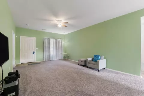 Living - 2017 Milburn Dr, Benton, AR 72015 photo 1 of 6