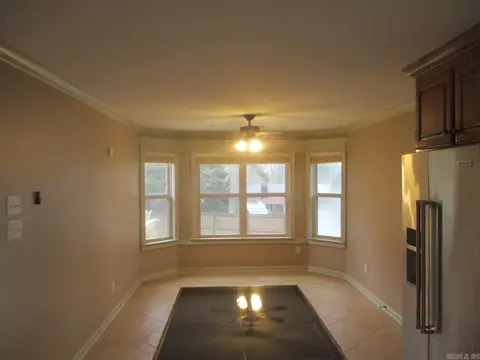 Living - 519 Derek Ct, Alexander, AR 72002 photo 4 of 6