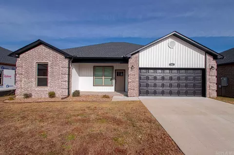 Exterior - 922 Villa Vista Loop, Cabot, AR 72023 photo 1 of 10