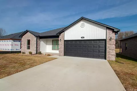 Exterior - 922 Villa Vista Loop, Cabot, AR 72023 photo 3 of 10