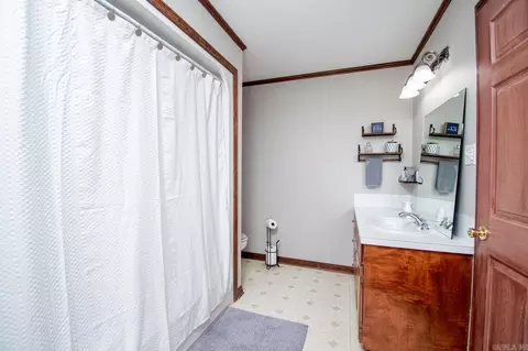 Bath - 4767 Lisbon Rd, Smackover, AR 71762 photo 2 of 5