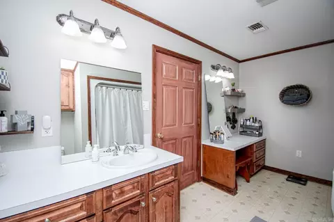 Bath - 4767 Lisbon Rd, Smackover, AR 71762 photo 4 of 5