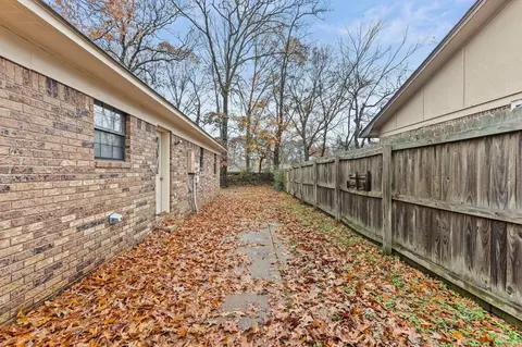 8 Sharon Cv, Cabot, AR 72023 photo 32