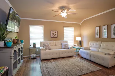 1310 Crossing Loop, Bryant, AR 72022 photo 3