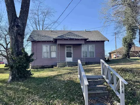 54 Spring St, Melbourne, AR 72556 photo 1