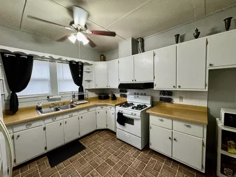 54 Spring St, Melbourne, AR 72556 photo 5