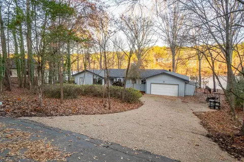 19 Celanova Ln, Hot Springs Village, AR 71909