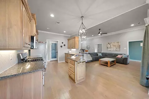 Kitchen - 165 Hudson Branch Dr, Austin, AR 72007 photo 6 of 7