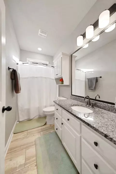 Bath - 165 Hudson Branch Dr, Austin, AR 72007 photo 5 of 5