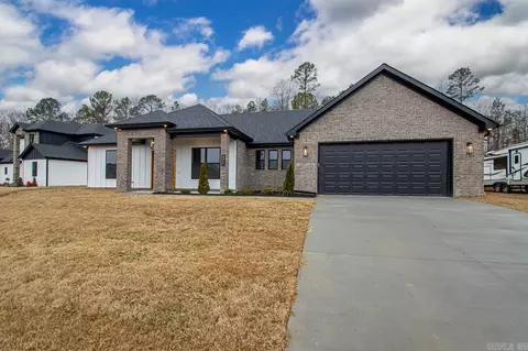 8945 Wingate Dr, Benton, AR 72019 photo 3